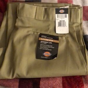 Loose fit Kaki dickies 36w 36 l